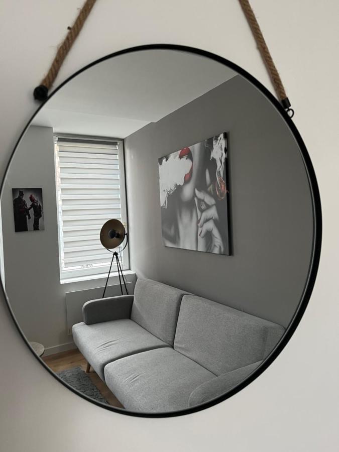 Ferienwohnung Voyage En Duplex En Hyper Centre Valenciennes Exterior foto