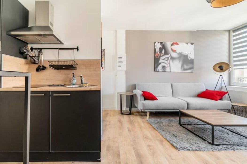 Ferienwohnung Voyage En Duplex En Hyper Centre Valenciennes Exterior foto